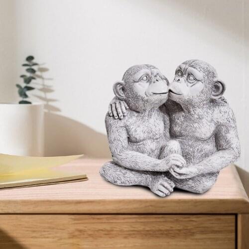 Resin Kissing Monkeys Garden Statue Cute Resin Animals Ornament Decor for Home Office Entrance Lawn, Patio, Decking