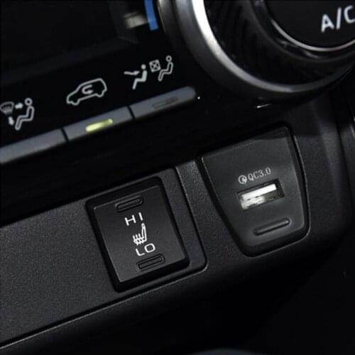 Central Control Position QC3.0 Car Charger Lossless Upgrade Car Phone Charger for RAV4 Rav 4 5th2019 2020 QW