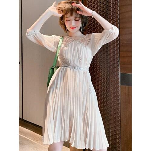 Inlaid diamond V Collar stitching mesh geometric line Pleated Dress with suspender for women 2021 spring new