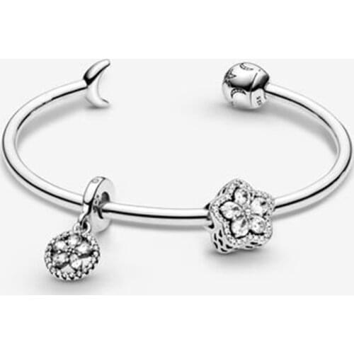 2020 winter new exquisite sparkling snowflake bracelet set, elegant and romantic jewelry for girlfriend luxury birthday gift