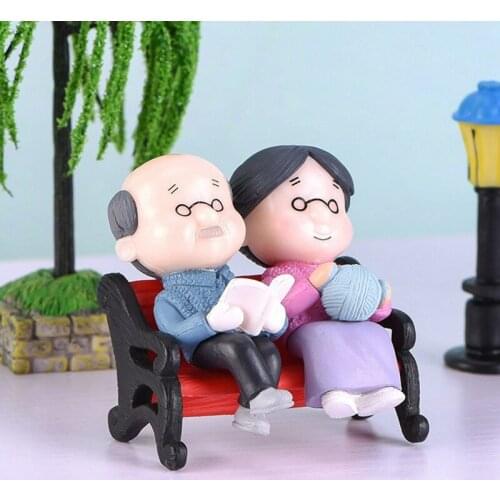 1 Set Grandparents Couple Figurines DIY Miniature Scenery Ornaments Micro Landscape Making Bonsai Succulent Cake Decoration