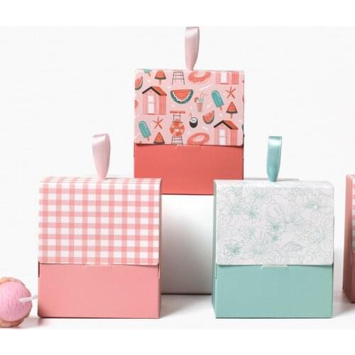 AVEBIEN 50pcs lattice portable gift box baby shower birthday wedding flower cajas de carton bolsas de papel candy packing box