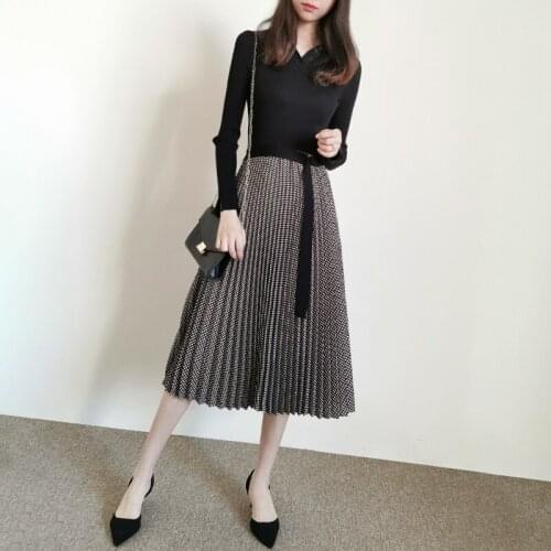 Dogteeth V Neck Kintted Dress Elegant Midi Belted Pleated Dress 2021 New Spring