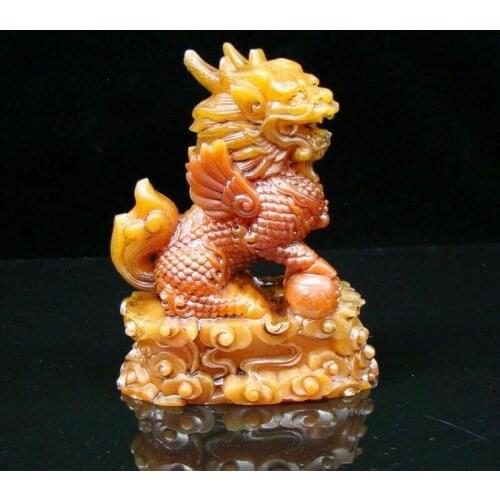 Chinese Shoushan Stone Jade Handmade Carved Statue Lion Exquisite