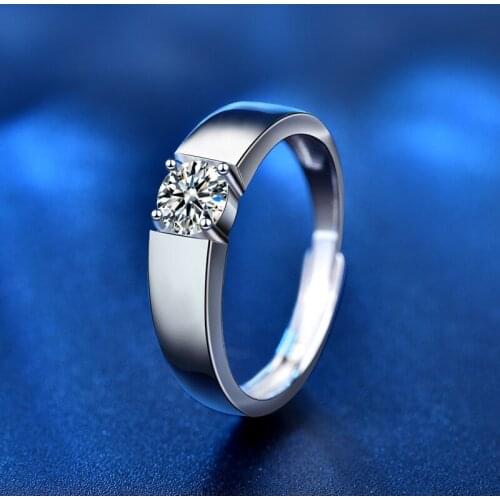 Moissanite Ring 925 Silver 50 Points 3g White Diamond Adjustable Opening Mens Rings Wedding Party 2021 Trendy Simple Jewelry