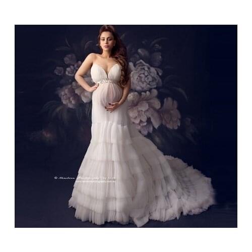 Elegant White Tiered Maternity Dress Mermaid Shape Floor Length With Train Ruffles Soft Tulle Sexy Sheer Pregnancy Dressing Gown