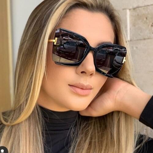 2020 new arrival oversized square letter sunglasses for women vintage alloy black leopard gradient sun glasses men uv400 shades