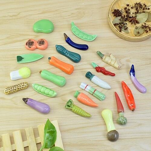3 Pcs Japanese Style Ceramic Chopsticks Holder Stand Carrot Pea Vegetables Design Chopstick Rack Pillow Rest Kitchen Tableware