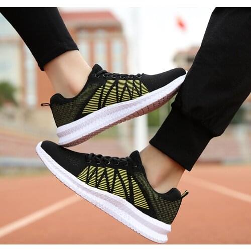 Women and Men Geometry Pattern Running Shoes Couples Flying Weave Breathable Lace Up Sport Shoes Hard-wearing Jogging Sneakers