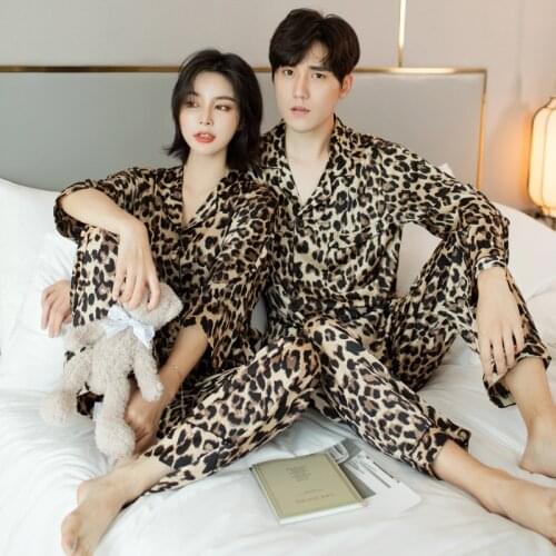 Summer New Fashion Leopard Couple Pajama Sets Imitated Silk Fabric Pyjama Suit Nightwear Lovers' Pijama
