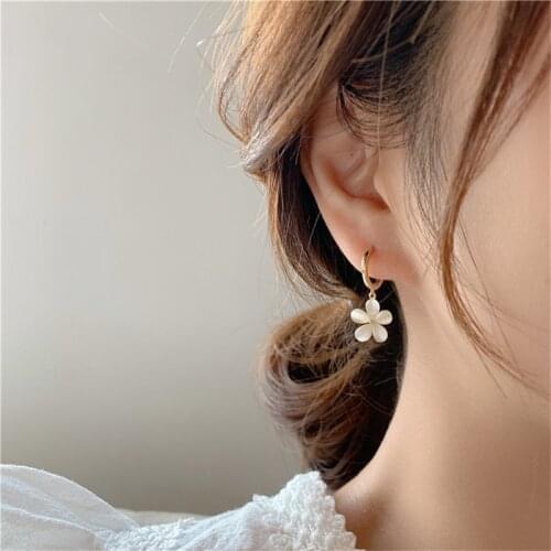 2021 Korean Elegant Cute Opal Flower Hoop Earrings For Women Girls Fashion Metal Circle Boucle d'oreille Jewelry