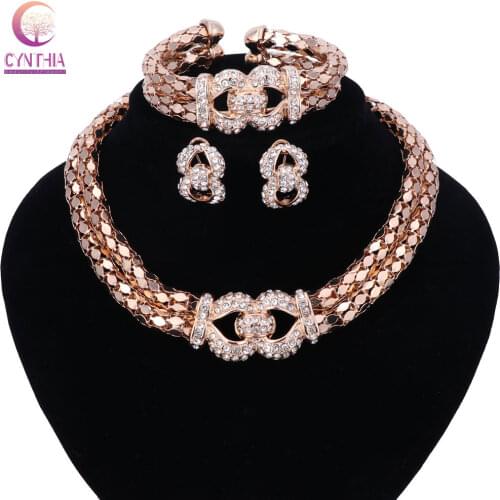 Bridal Gift Nigerian Wedding African Beads Jewelry Set Fashion Dubai Gold Color Necklace Jewelry Set For Lady Costume Design