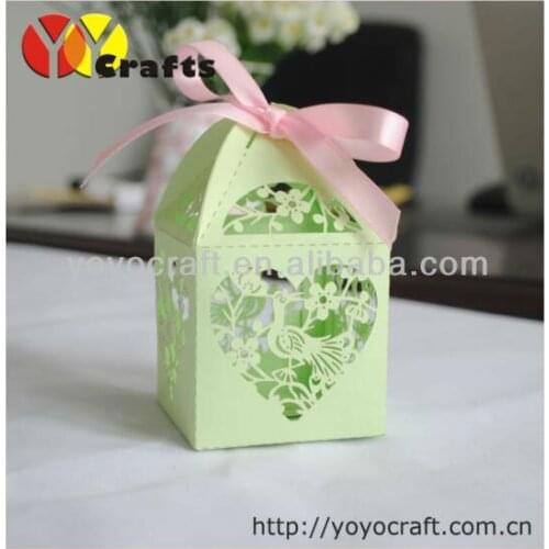 Paper laser cut cute green peacock wedding sugar box wedding gift box wholesale elegant wedding box