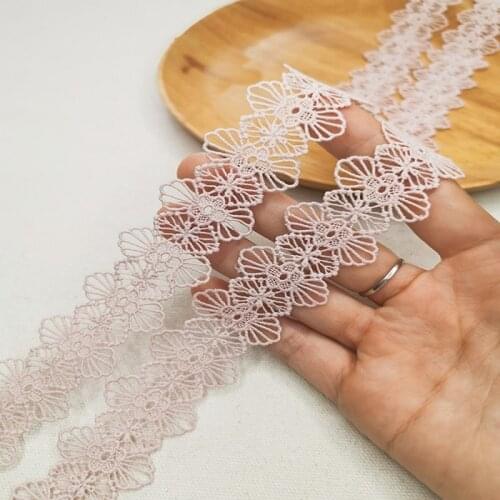 5Yds/lot 3cm Wide Pale Pink Hollow Floral Venise Venice Lace High Quality Lace Wedding Garment Fabrics