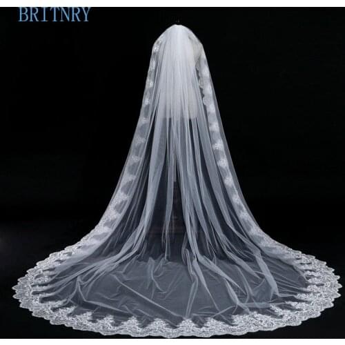 BRIRTNRY 3M Wedding Veil with Comb Lace Edge with Sequins Ivory Bride Veil Wedding Accessories High Quality Long Veil