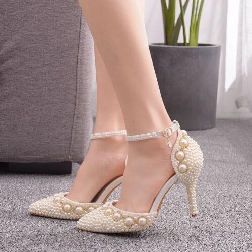 Newest Summer Girl Shoes Princess Fashion Pu Leathers Sweet Sandals For Women Beading Shoes Glitter Wedding Sandals H0162