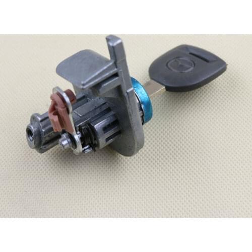 Free shipping for OEM Left Door lock Cylinder Auto Door Lock Cylinder for Mazda 6 with 1pcs key