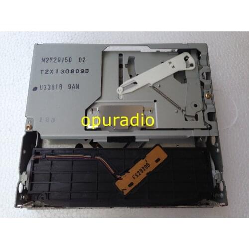 Clarion single CD deck loader mechanism laufwerk for Suburban Colorado Malibu Express 1500 2500 Torrent Blazer 2004-2007