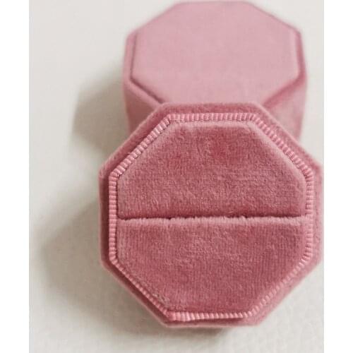 2021 New Pink Display Gift Box for Ring Earring Jewelry Velvet Case Holder Packaging Storage of jewellery Moonso 6351