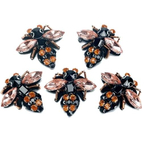 Practical 5Pcs Bees Sequins Rhinestones Bead Brooch Patch Fabric Diy Fashion Clothing Decoration Bee Jewelry Decoration