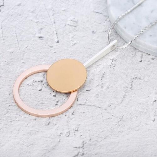 Geometric Round Circle Pendant Necklaces For Women New Personality Punk Style Long Chain Necklace Statement Vintage Jewelry Gift