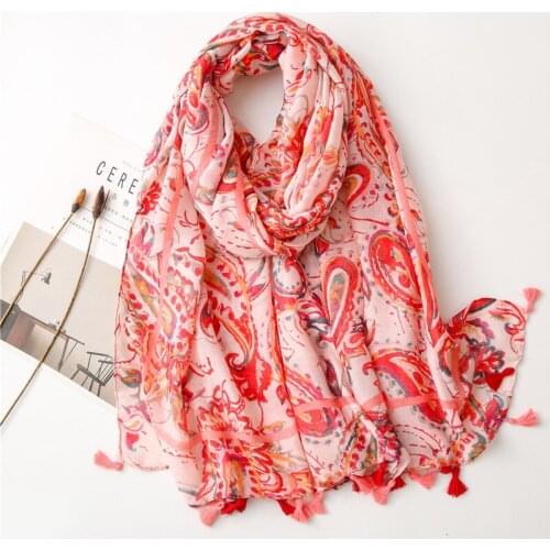 2021 Women Fashion Cashew Floral Tassel Viscose Shawl Scarf Lady High Quality Wrap Pashmina Stole Bufandas Muslim Hijab 180*90Cm