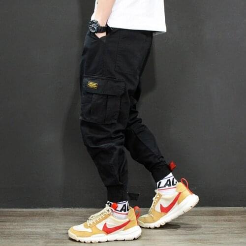 2021 New Fashion Style Mens Jeans Jogger Pants Red Black Green Color Loose Fit Multi Pockets Cargo Pants Men Hip Hop Jeans Homme