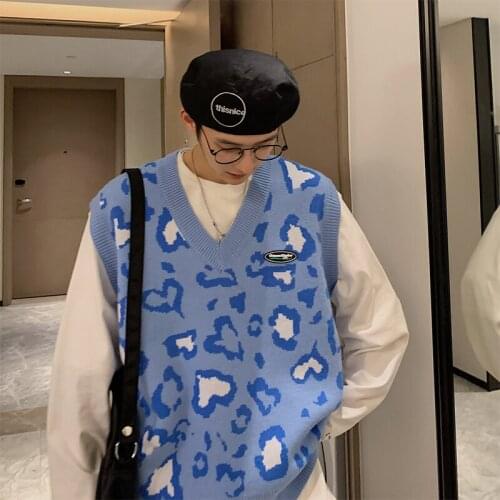 2021 Mens Autumn Korean Fashion Harajuku Sweaters Male Winter Streetwear Vests Men Love Oversized Knitted Sweater Vest