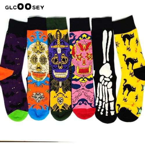 New Men Personality Fashion Harajuku Hip-hop Graffiti Socks Couple Colorful Ghosts Bat Cat Skull Series Tide Women Socks Cotton