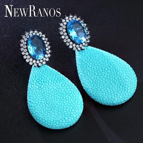 Newranos Women Boho Dangle Earrings Water Drop Shape Earrings Natural Crystal Earrings for Women Fashion Jewelry EFX004964
