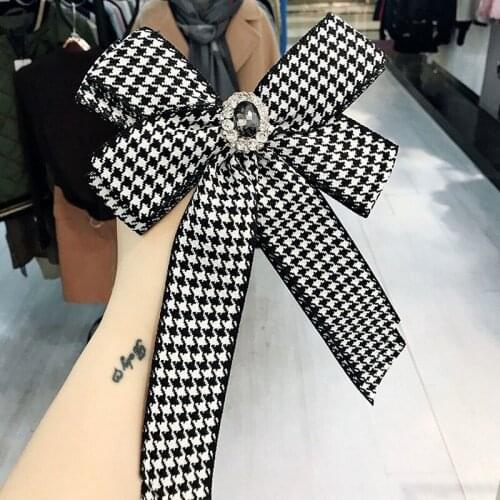 Korean Simple Sweet Houndstooth Big Flowers Bow Tie Brooch for Women Fashion Suit Cloth Shirt Corsage Jewelry Collar Accessories