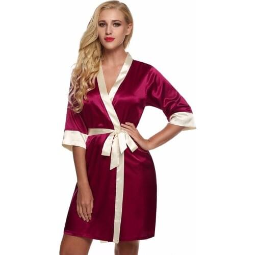 Sexy Ladys Kimono Robe Womens Short Pure Color Bathrobe V-Neck Sleepwear 2018 New Brand Designer Short Robe Dressing Gown