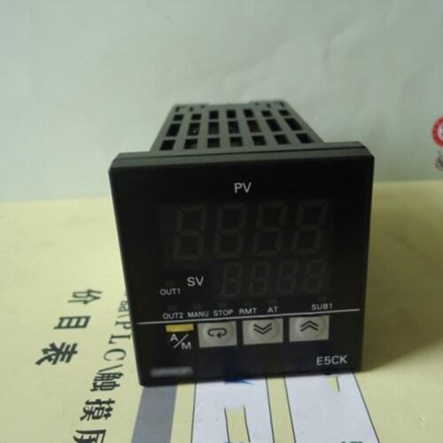 New original OMRON thermostat E5CK-TAA1-500