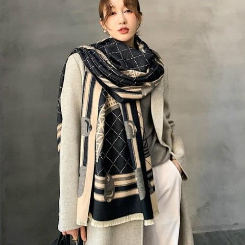 Luxury Brand Tower Print Winter Scarf Women Cashmere Warm Pashmina Foulard Female Scarves Blanket Thick Soft Shawls Wraps