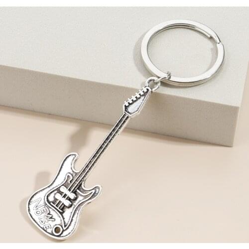 New Voice Keychain Guitar Key Ring Musical Instruments Key Chains Star Artist Gifts For Women Men Rock Punk Jewerly Handmade