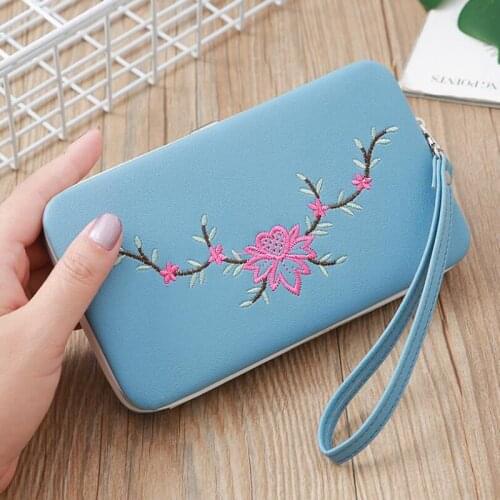2020 New Womens Wallet Fashion Retro Embroidery Handmade Long-style Womens Wallet Mobile