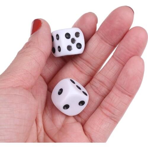 2PCS Russian Dice Deluxe Forcing Dice Magic Tricks Fun Magic Street Close Up Stage Accessories Illusion Mental