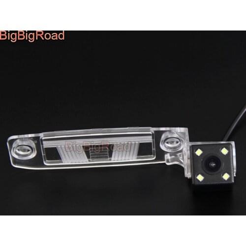 BigBigRoad Car Rear View Backup CCD Camera For Hyundai Mistra 2013 2014 2015 2016 / Veracruz Night Vision Parking Camera