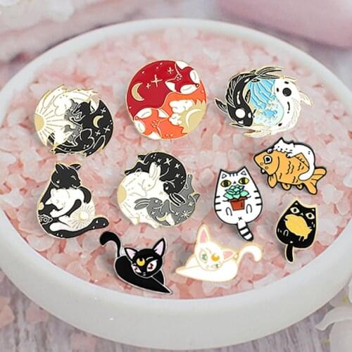 Cute Cats Fish Enamel Brooch Pins Black White Luna Moon Cats Day Night Fox Koi Rabbit Bat Wolf Brooch Lapel Animal Jewelry Gift