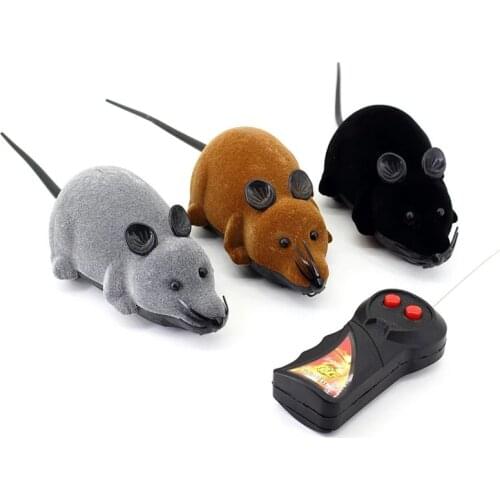 Cat Toy Mouse Wireless Remote Control Cat Mouse Cat Rotating Electric Imitation Mouse Flocking Pet Toy
