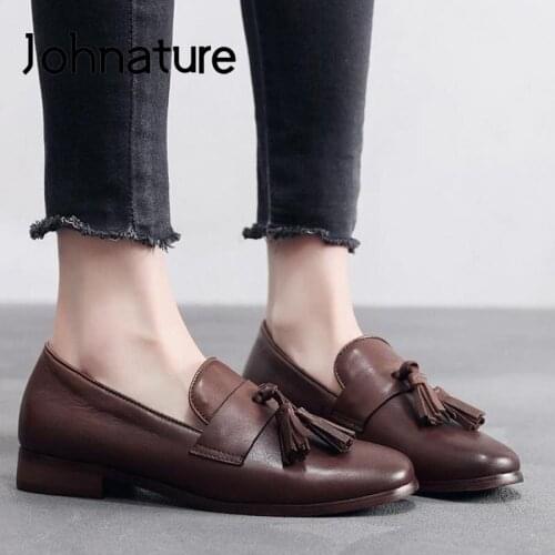 Johnature Retro Pumps Women Shoes Spring/Autumn 2021 New Genuine Leather Round Toe Casual Shallow Handmade Leisure Ladies Shoes