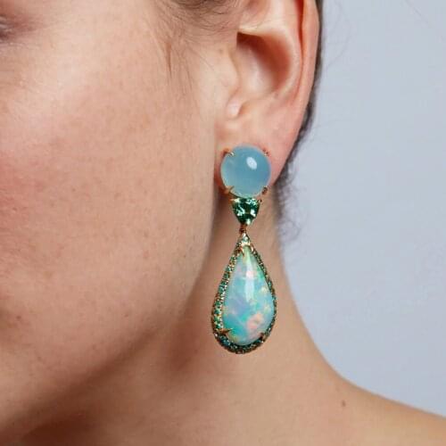 Ethnic Vintage Jewelry 2021 High Quality Imitation Natural Pith Aobao Earrings Luxury Inlaid with Zircon Earrings