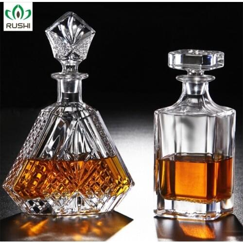 Luxury Crystal Wine Glasses Set Modern Whiskey Wine Decanter Wine Glass Set Dispenser Tequila Vino Accesorio Bar Tools