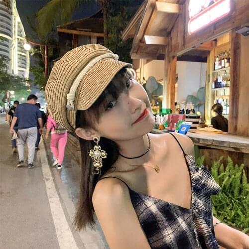 Women Short Brim Newsboy Cap Summer Breathable Woven Beret Straw Hats Beach Sun Hat Outdoor Casual Female Solid Octagonal Cap