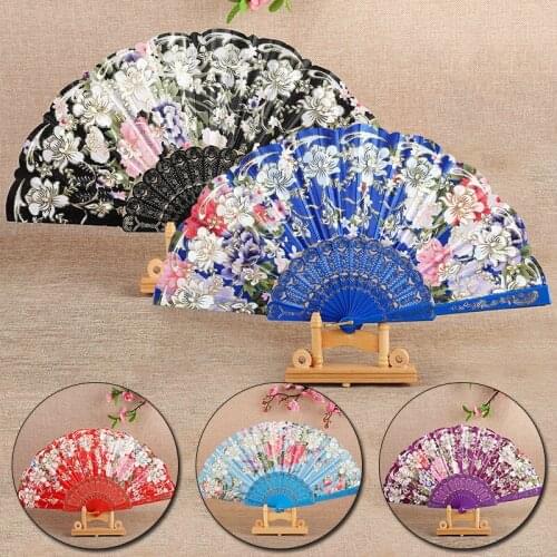 Vintage Pattern Chinese Style Hand Held Fans Silk Plastic Folding Fans Summer Wedding Party Fan Elegant Pattern Pocket Gift