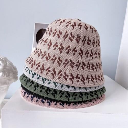 Fashion Ladies Letter Bucket Hat Womens Autumn and Winter Warm Knit Basin Hat Joker Dome Fisherman Hats