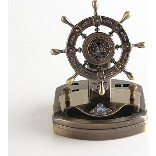 New type resin metal ashtray Rudder shape ashtray with lighter dual purpose cigarette accessories