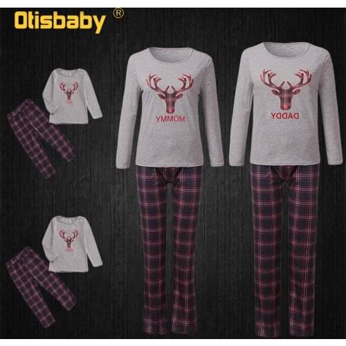 2PCS Comfortable Fabric Christmas Family Pajamas Mom Dad Daughter Family Look Elk Letter Print Tops + Plaid Pants Clothing Set