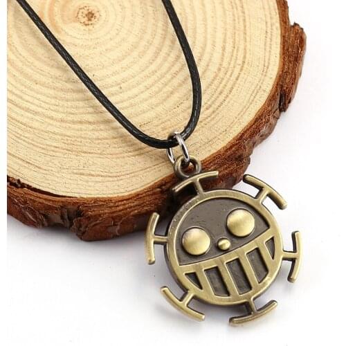 Anime One Piece Necklace Trafalgar Law Logo Bronze Pendant Rope Chain Necklace Collar Choker Men Women Gift Accessory Jewelry