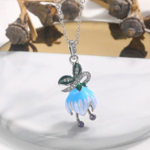 Bohemia Flowers Pendant Necklace Luxury Silver Bud Leaf Charm Choker Sweater Necklaces for Women Clavicle Chain Fine Jewellry